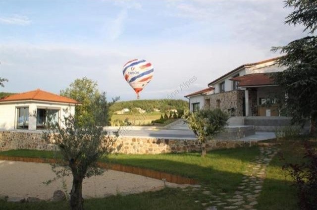 7 bedroom Character For Sale: 07340..