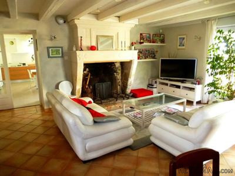 5 Bedrooms - House - Poitou-Charentes..