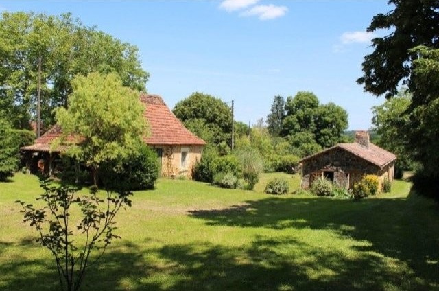 Renovated Stone House With Outbuilding