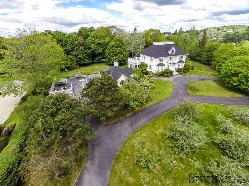4 bedroom House For Sale: 125 Victoria.. - 2