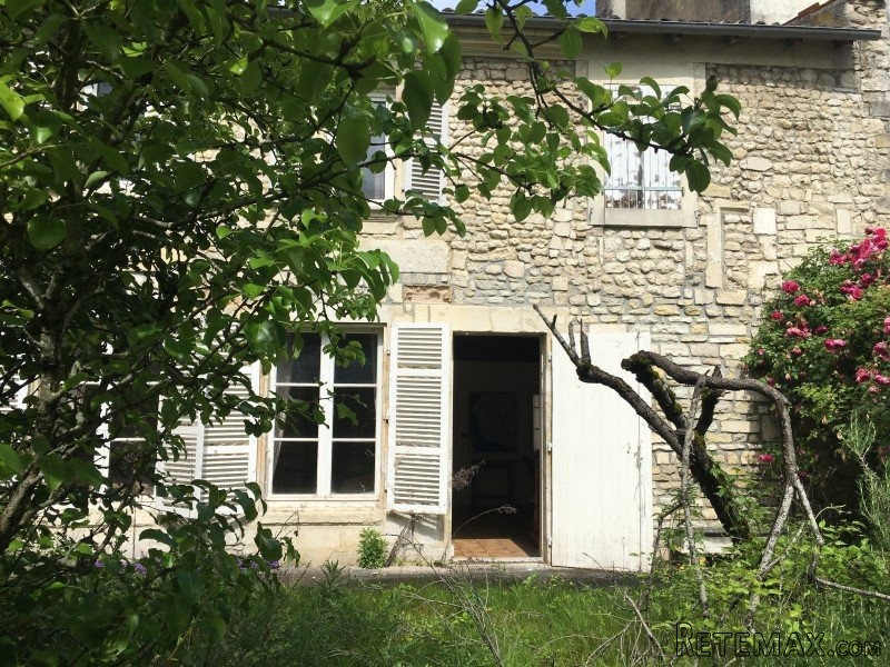 2 Bedrooms - Stone House -..