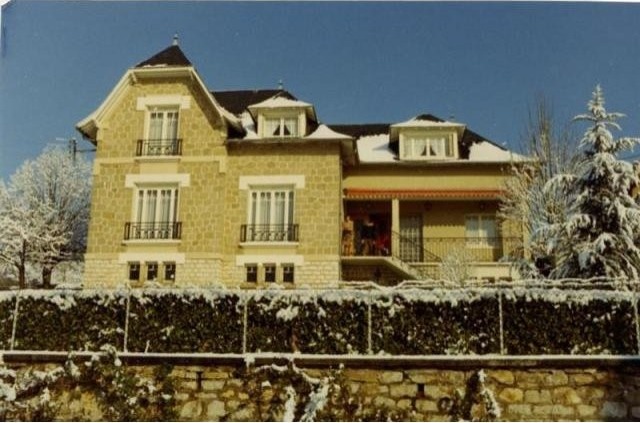 6 bedroom House For Sale: 19100 BRIVE..