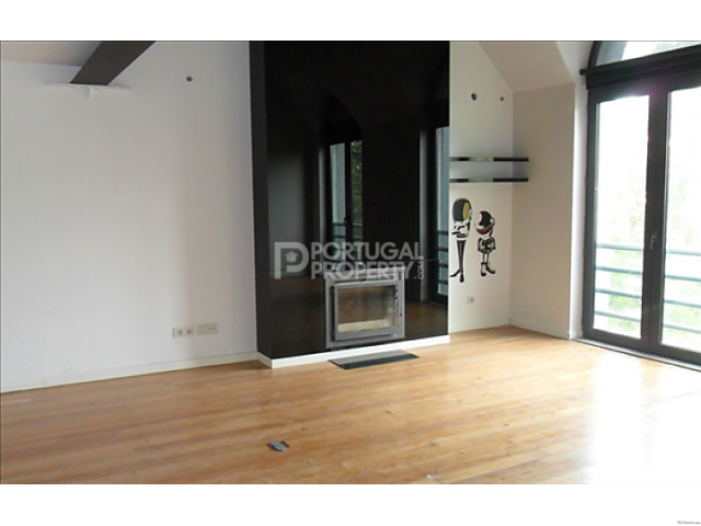 Charming 1 Bedroom Apartment in Lisbon - 2