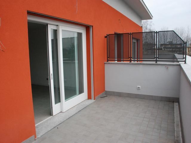 3 bedroom Apartment For Sale: Arona, IT - 2