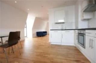 2 bed flat to rent - 2