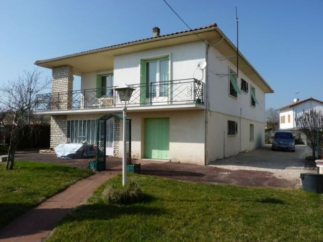 Spacious House with 2nd accommodation - 2