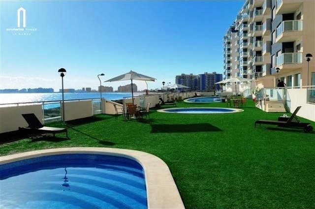 Frontline Beach Apartment Sea Views
