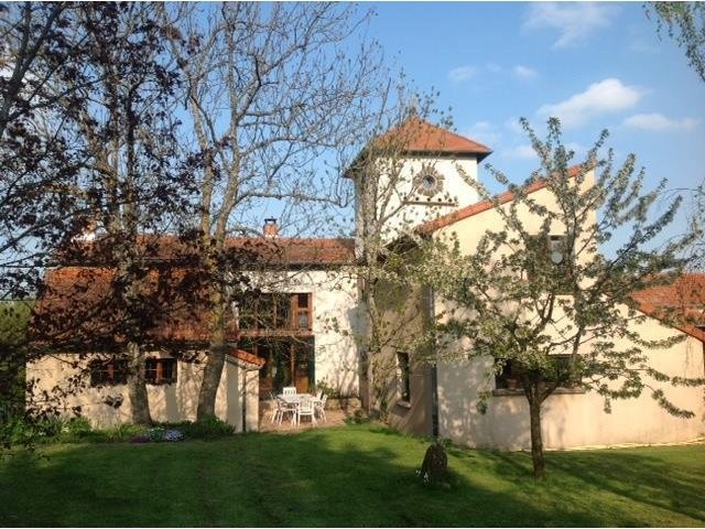 5 bedroom Village House For Sale: 63000..