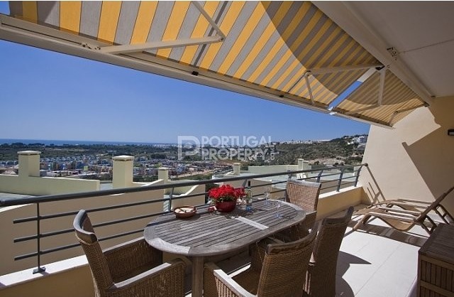 Amazing T2 Duplex Apartment with sea..
