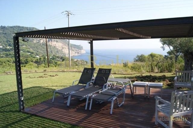 Top quality apartment in the privileged..
