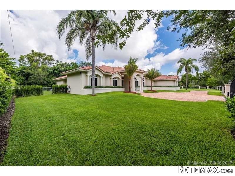 6 bedroom House For Sale: 10400 SW 64.. - 2