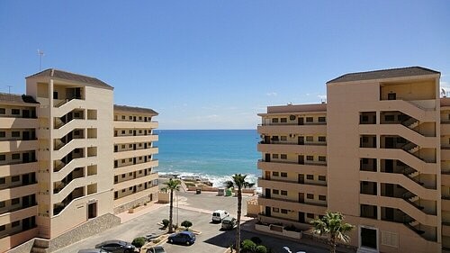 FABULOUS PENTHOUSE BEACH APARTMENT