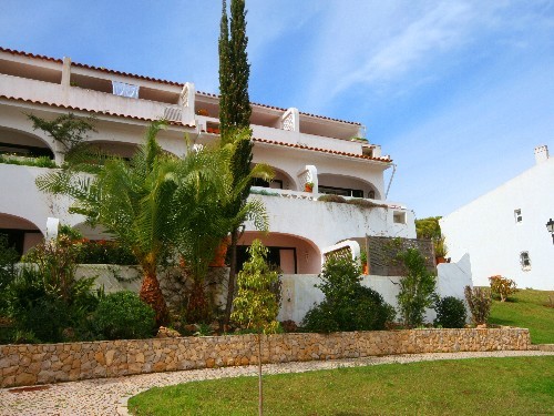 Ideally located, this duplex apartment..