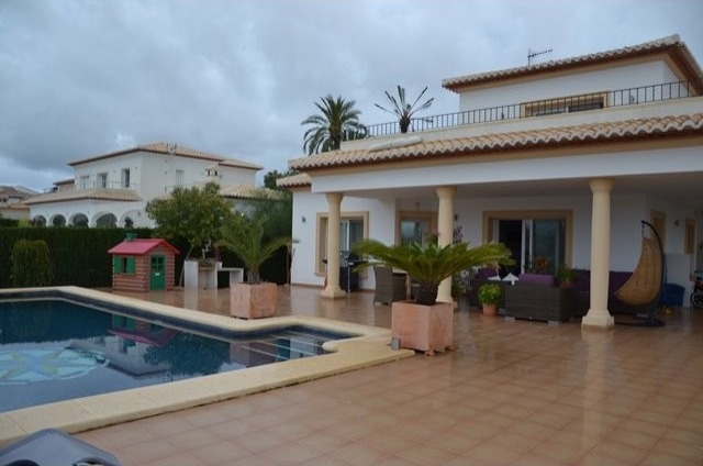 6 Bedroom Villa in Javea - 2