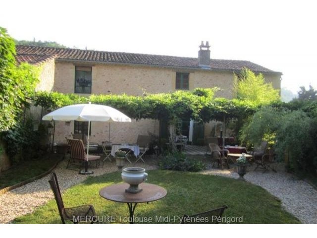 6 bedroom Village House For Sale: 24480.. - 2