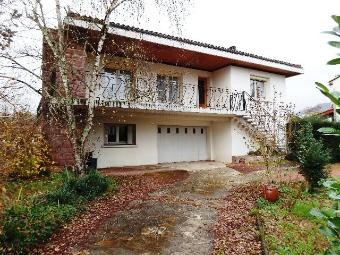 An Architect Designed House Set In The..