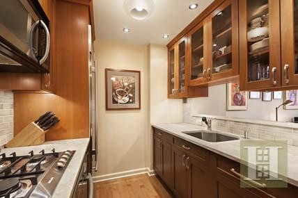 1 bedroom Apartment For Sale: 225 WEST..