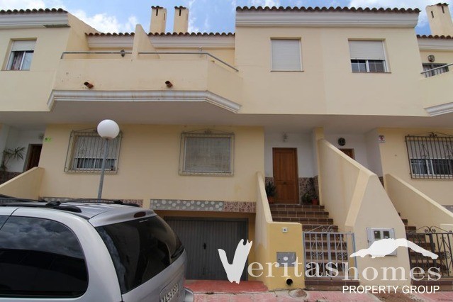 Ref: VHTH1590 -..