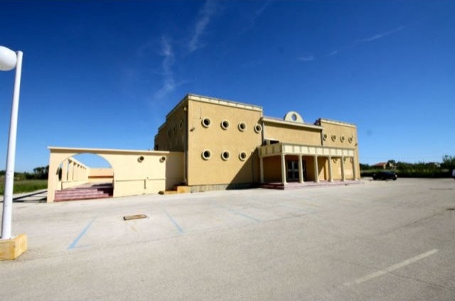 Commercial Property For Sale: Privlaka.. - 2