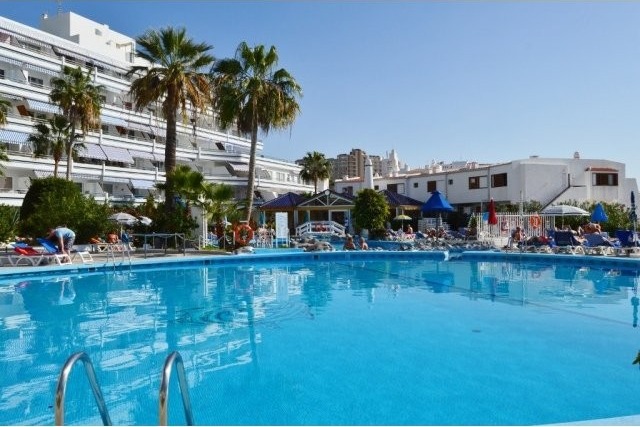 One Bed front line apartment for sale..