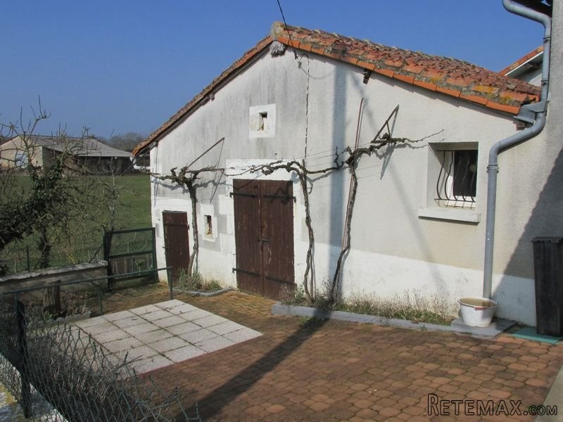 Small Stone House With Garden - 2