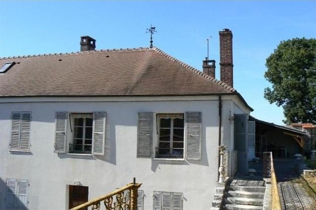 7 bedroom House For Sale: 02470 AISNE - 2
