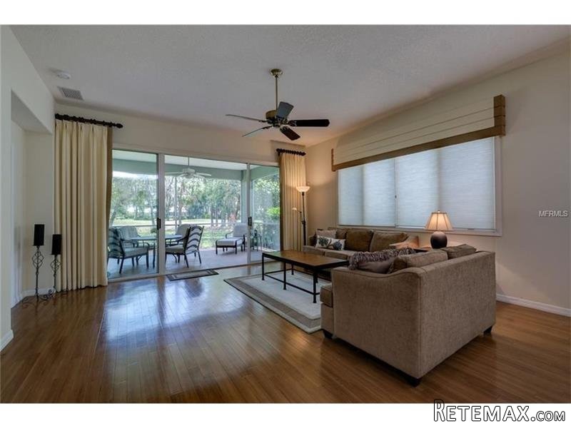 2 bedroom House For Sale: 5031 88th St.. - 2