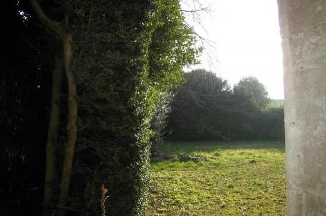 Manor House For Sale: 79000 NIORT - 2