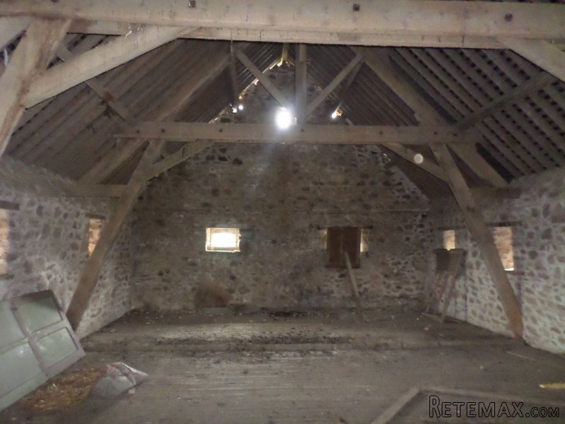 Vast Barn to Develop - 2