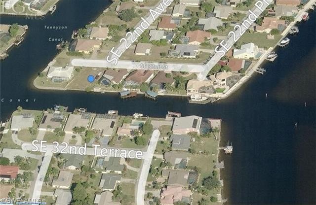 Land For Sale: Cape Coral, Florida