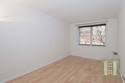 1 bedroom Apartment For Sale: 55 POPLAR.. - 2