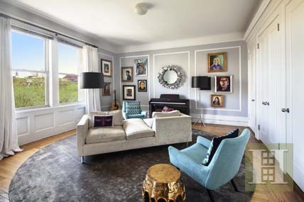 5 bedroom Apartment For Sale: 100 WEST.. - 2