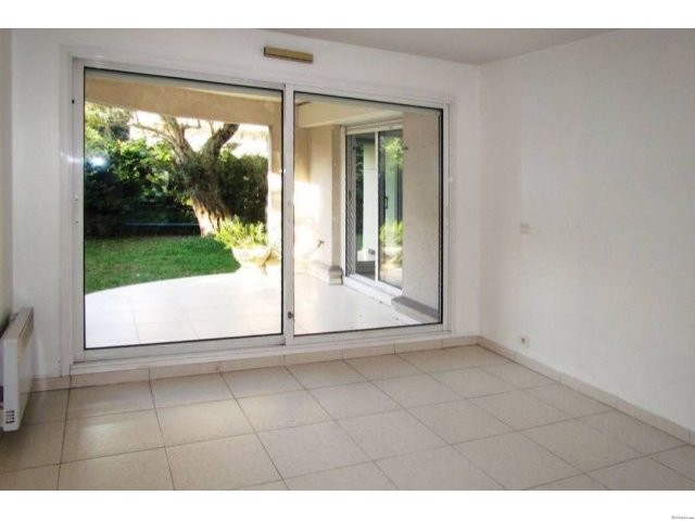 Sale Apartment - Cap d'Antibes - 2