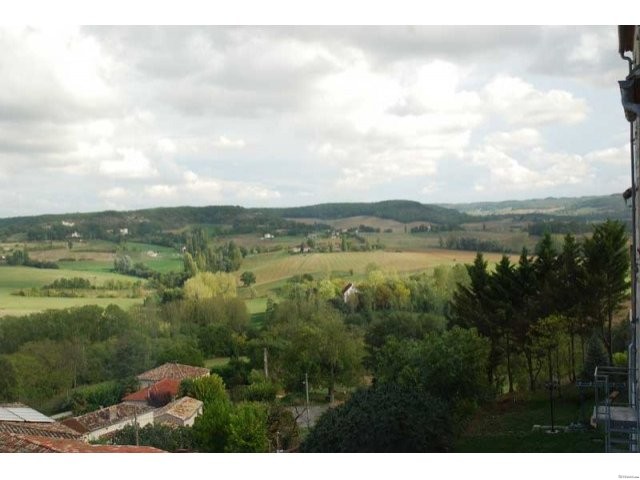 Charming Cottage With Stunning Views - 2