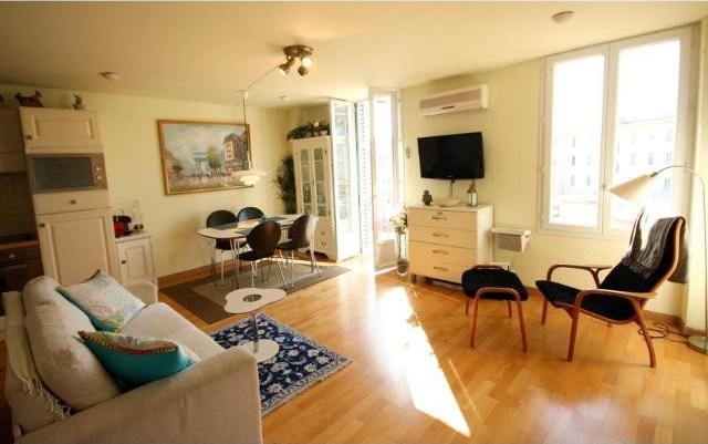 Top floor one bed in Zone-Pietonne - 2