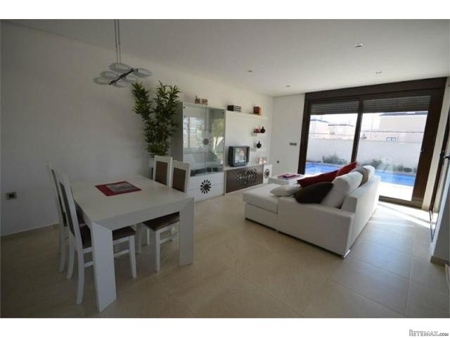 3 bedroom Villa For Sale: Modern.. - 2