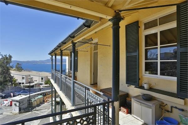 4 bedroom Apartment For Sale: Naval.. - 2