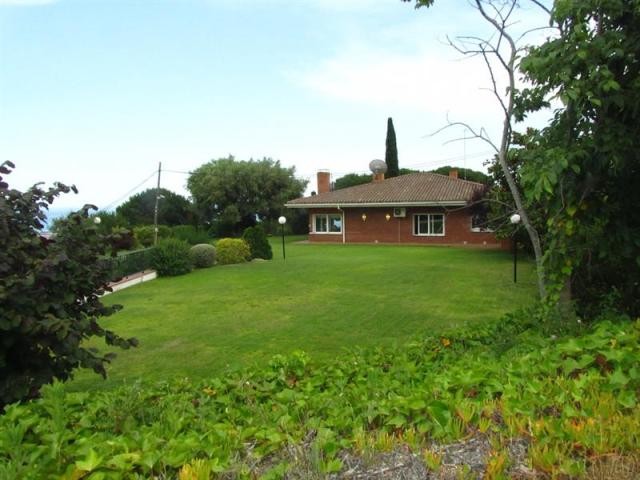 7 bedroom Detached House For Sale:.. - 2