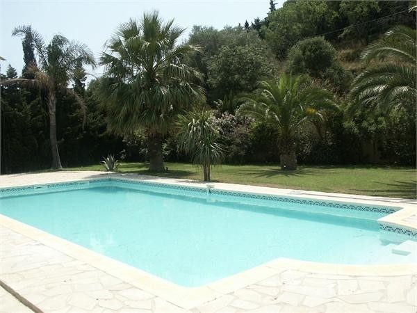 Prestigieuse Propriete Avec Jardin.. - 2