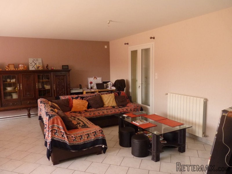 Villa For Sale Near St Jean D Angely - 2
