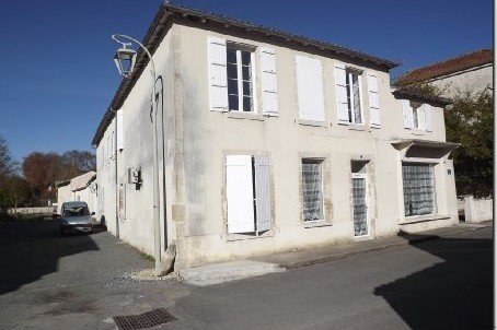 Stone House For Sale Aulnay - 2