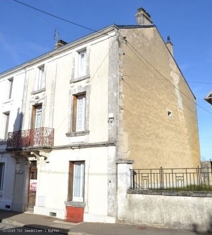 5 bedroom townhouse close to all the.. - 2
