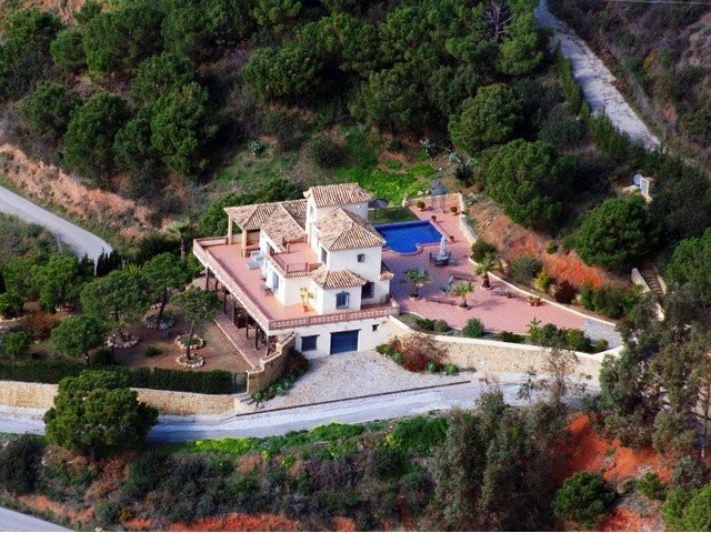 3 Bedrooms - Villa - Malaga - For Sale