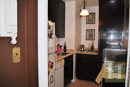 1 bedroom Apartment For Sale: 555.. - 2