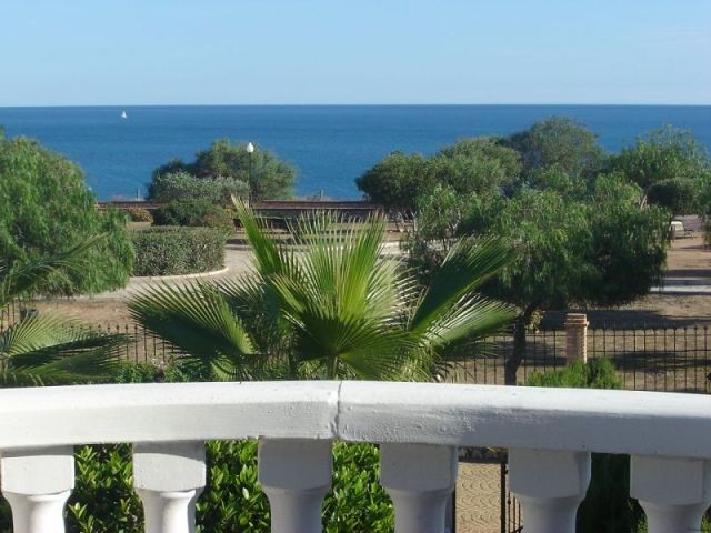Townhouse for sale 330.000 €.. - 2