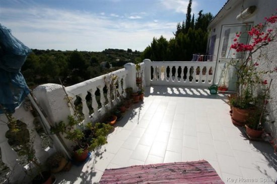 Villa for Sale in Centro, Nerja 365.000..