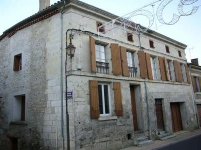 Chateau l Eveque (24460)