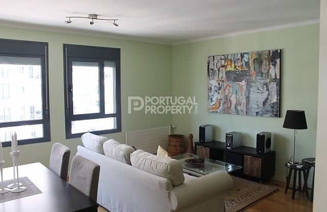 Two Bedroom Apartment In Central Lisbon - 2