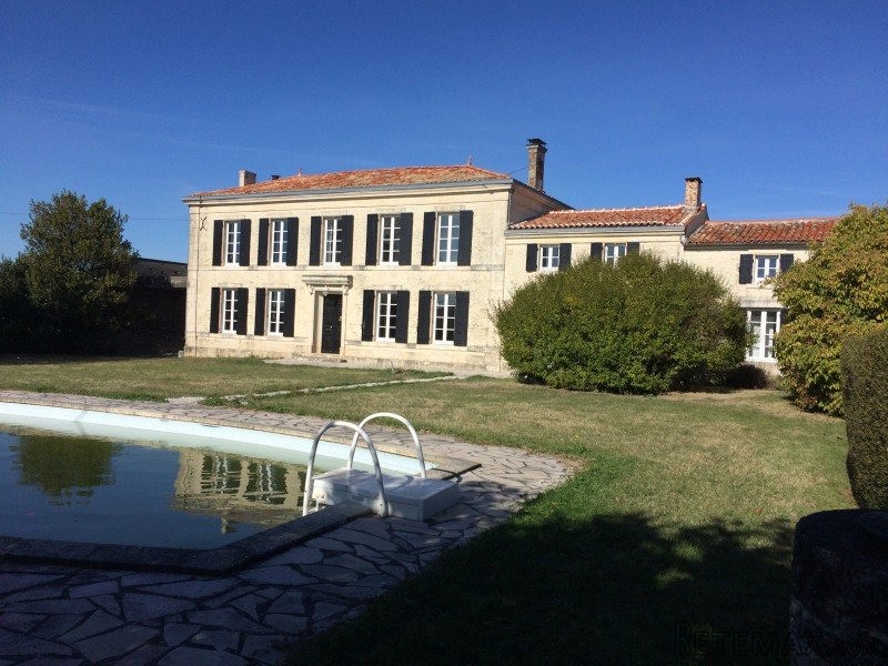 Wonderful Stone House With Swimming..