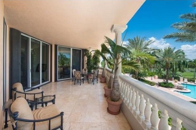 3 bedroom Flat For Sale: 13621 DEERING..